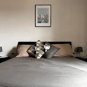 https://mare-e-monti-genoa.hotelitalianriviera.com